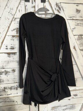OTOS Activewear Long Sleeve Scoop Neck Dress W Shorts Black Tie Waist NWT Large
